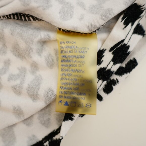 Peter Nygard Large Black White Cow Pattern Scoop Neck Blouse Top Long Sleeve - Picture 8 of 16